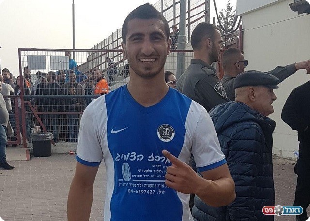 כובש השער לזכות גלבוע. פאיק מחאמיד (עודד חסין)